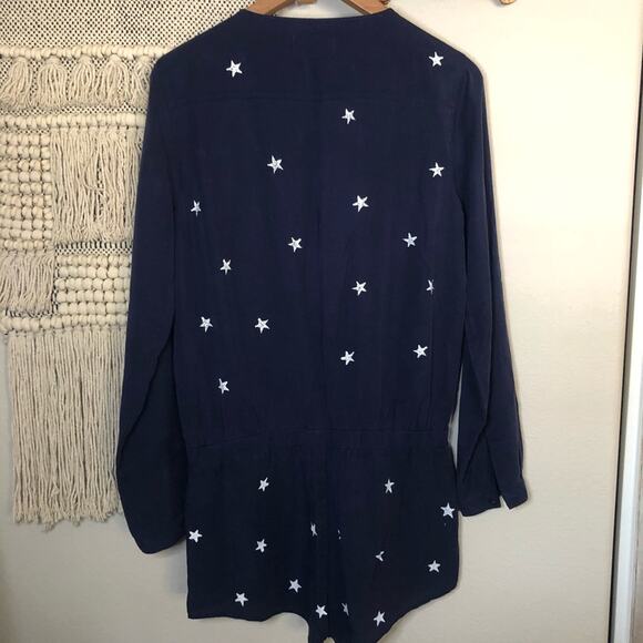 Cloth & Stone Cross Navy Star Front Romper - Picture 5 of 11
